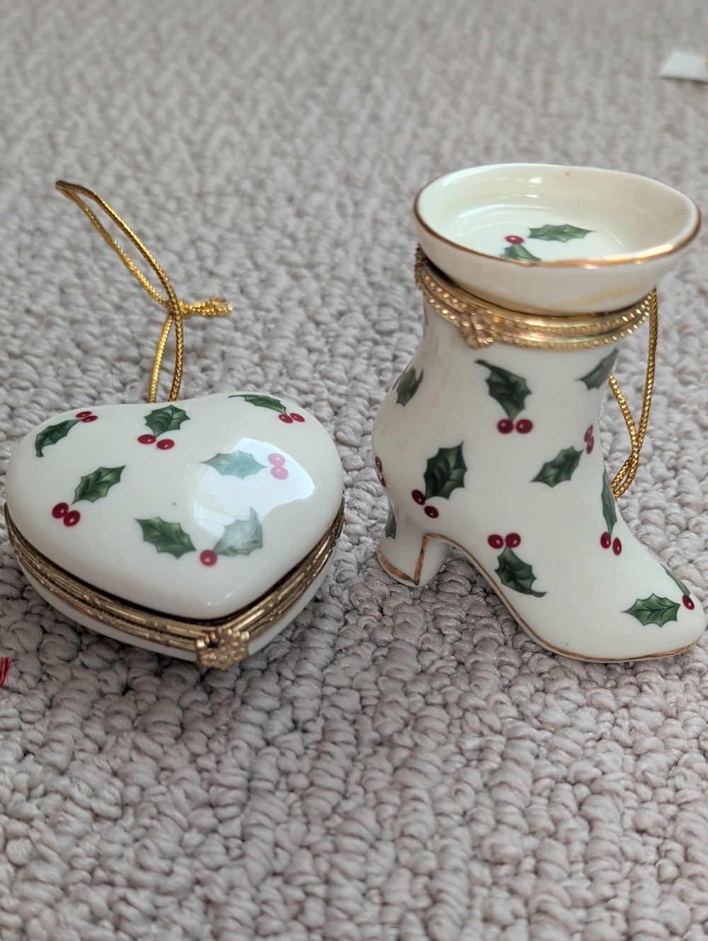 Porcelain Holly Heart Box & Boot Ornament Set - White with Green Holly